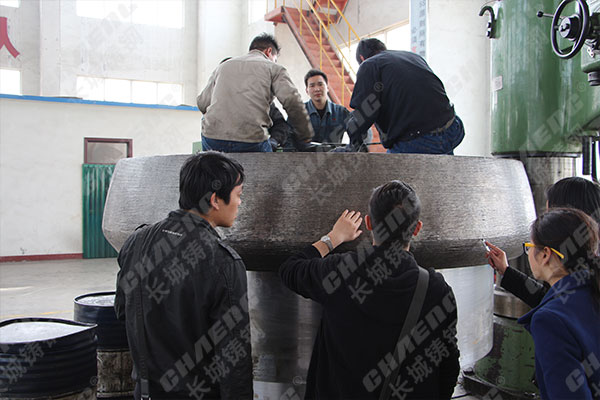 鑄件出現反白口的介紹